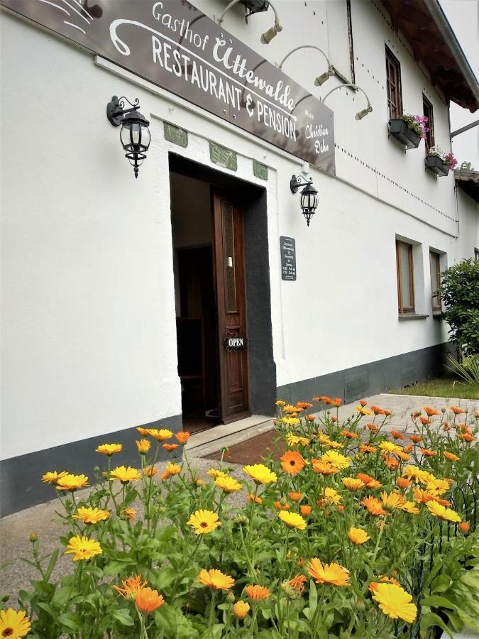 Gasthof Uttewalde ภายนอก รูปภาพ